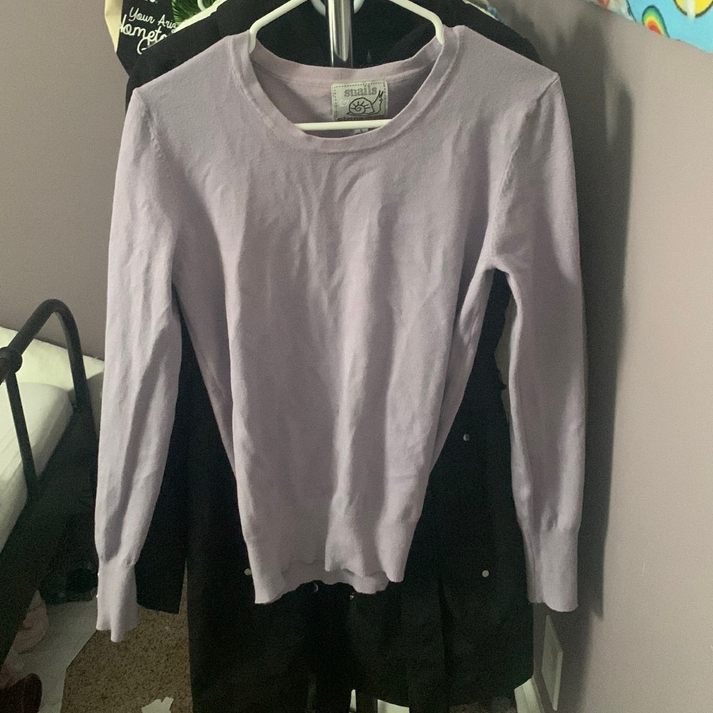 🦕Purple Snail Cinnamon sweater with buttons on the cuffs 🦕